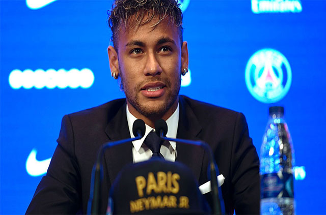 Neymar​៖”​​ប្ដូរ​មក​ PSG មិន​មែន​ដោយ​សារ​មិន​បាន​​ក្លាយ​ជា​​ Super Star នៅ​ ​​Barca ហើយ​មក​ក៏​មិន​ដោយ​សារ​លុយ​ដែរ”