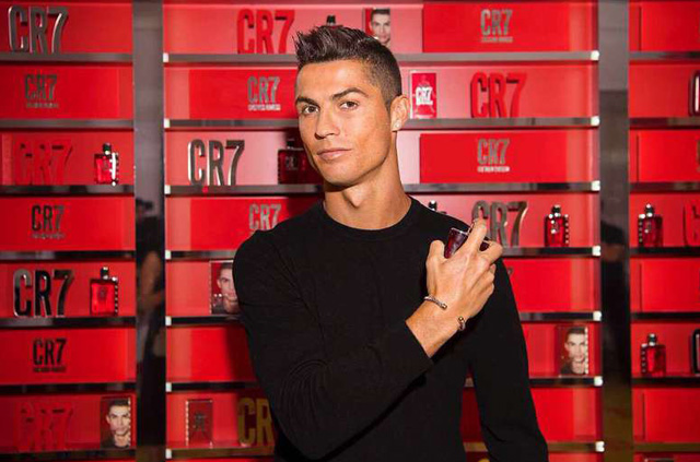 សម្ដី​ប៉ុន្មាន​ម៉ាត់​នេះ​បញ្ជាក់​ថា​ Ronaldo ចង់​លើក​ពាន​ជាមួយ​ Real Madrid ឲ្យ​កាន់​តែ​ច្រើន