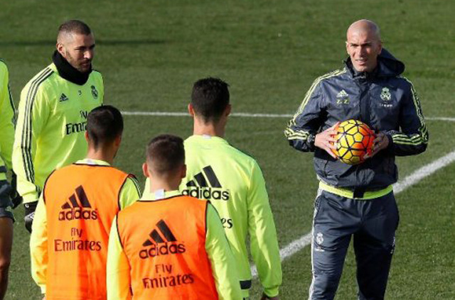 Zidane ថា​គ្មាន​កីឡាករ​ត្រូវ​ចាក​ចេញ​នោះ​ទេ មាន​តែ​ត្រូវ​ទិញ​ថែម