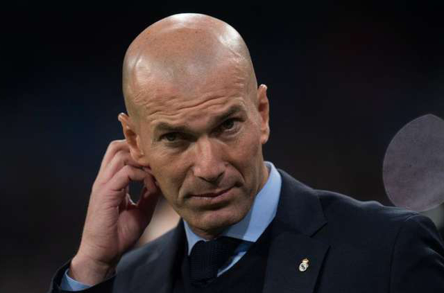 Zidane ៖” នៅ​ឬ​ចាក​ចេញ​ពី​ដំណែង​គ្រូ​បង្វឹក​នឹង​ដឹង​ពេល​ជួប​​ PSG”