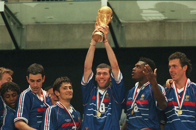អតីតប្រធាន UEFA ថាបារាំងប៉ះប្រេស៊ីលនៅវគ្គផ្ដាច់ព្រ័ត្រ World Cup 1998 មិនមែនជារឿងចៃដន្យឡើយ