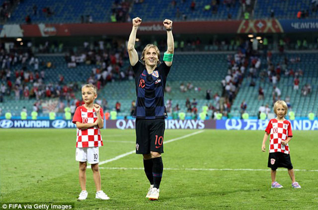 Mario Mandzukic៖ Luka Modric សមនឹងឈ្នះ​ពានបាល់​មាសនៅ World Cup ឆ្នាំ​នេះ